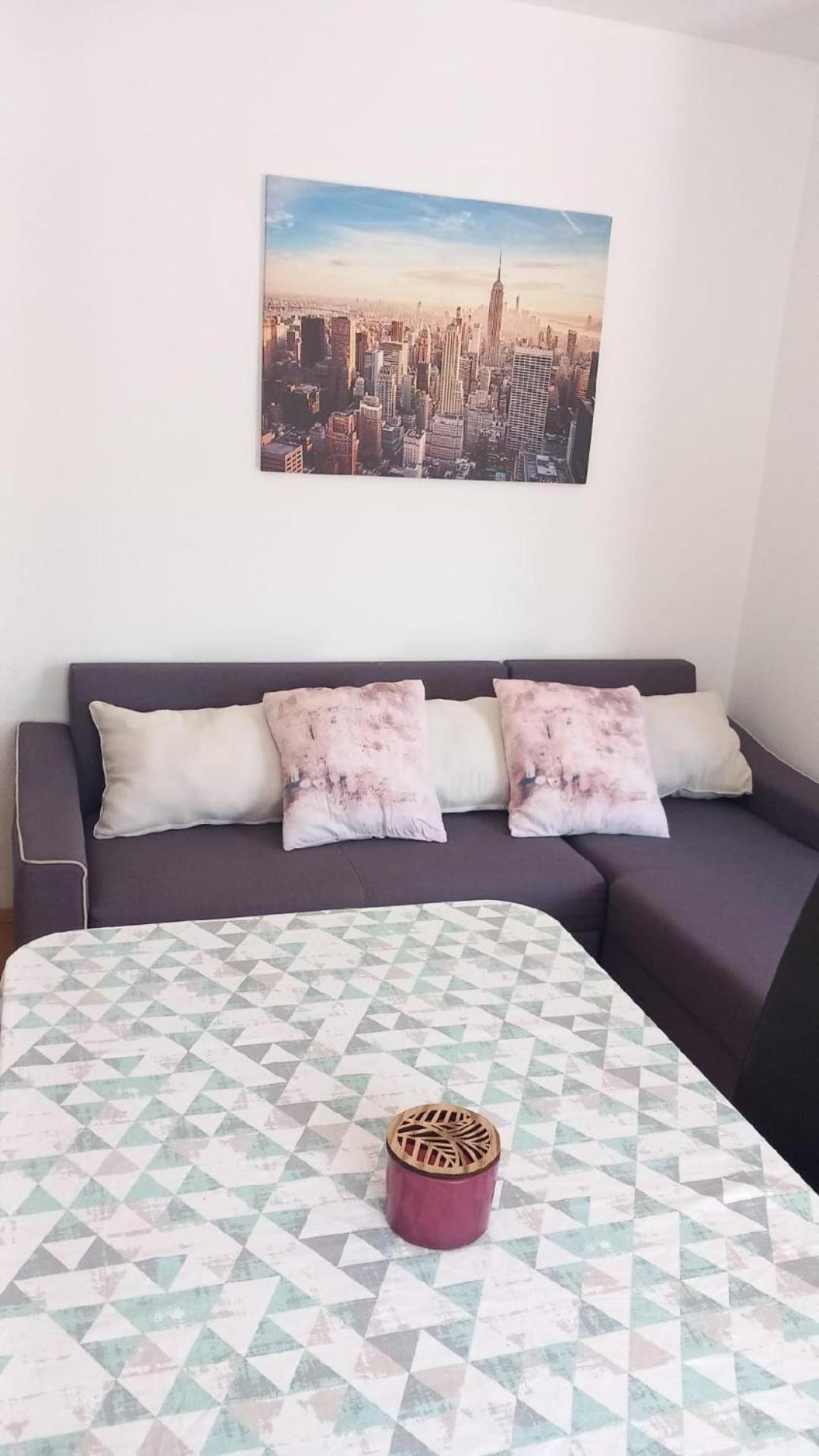 Apartments Pipi Pakostane Luaran gambar