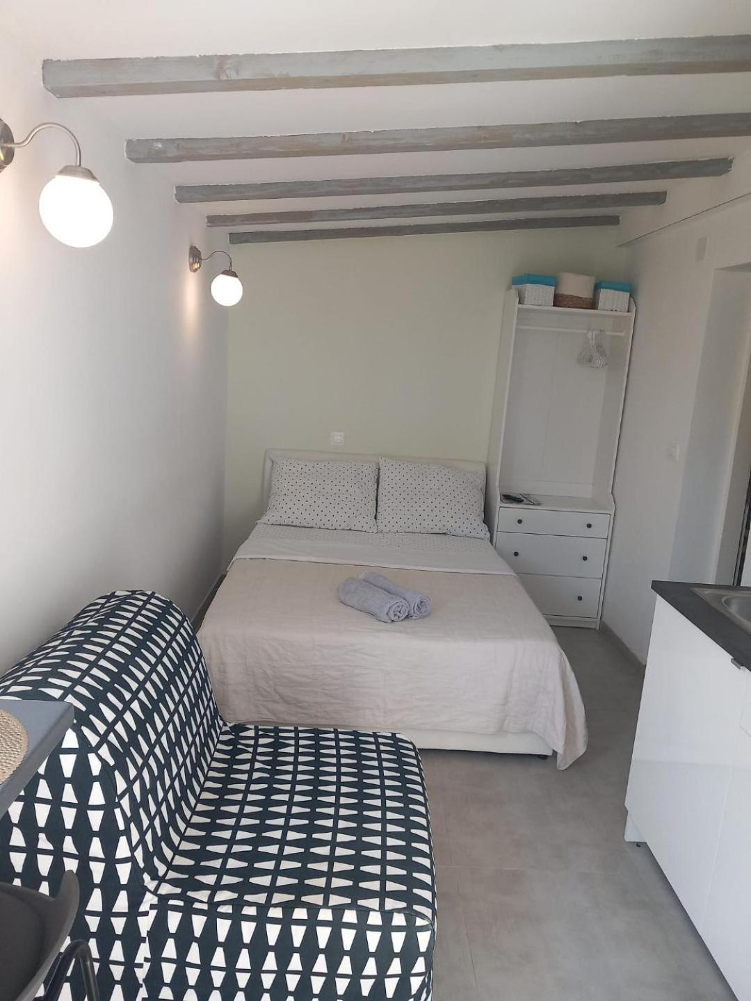 Apartments Pipi Pakostane Luaran gambar